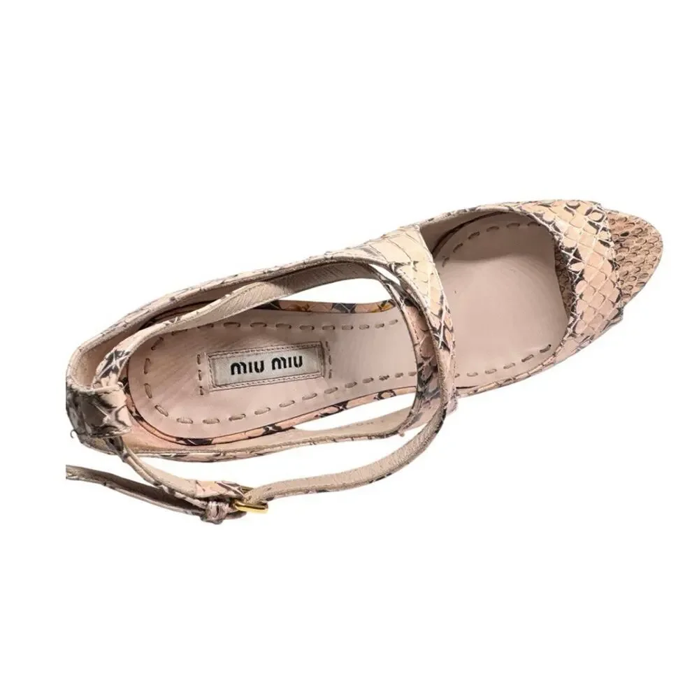 MIU MIU WHIPS CIPRIA PYTHON PLATFORM PEEP TOE HEELS 39 US 8.5 NIB ITALY